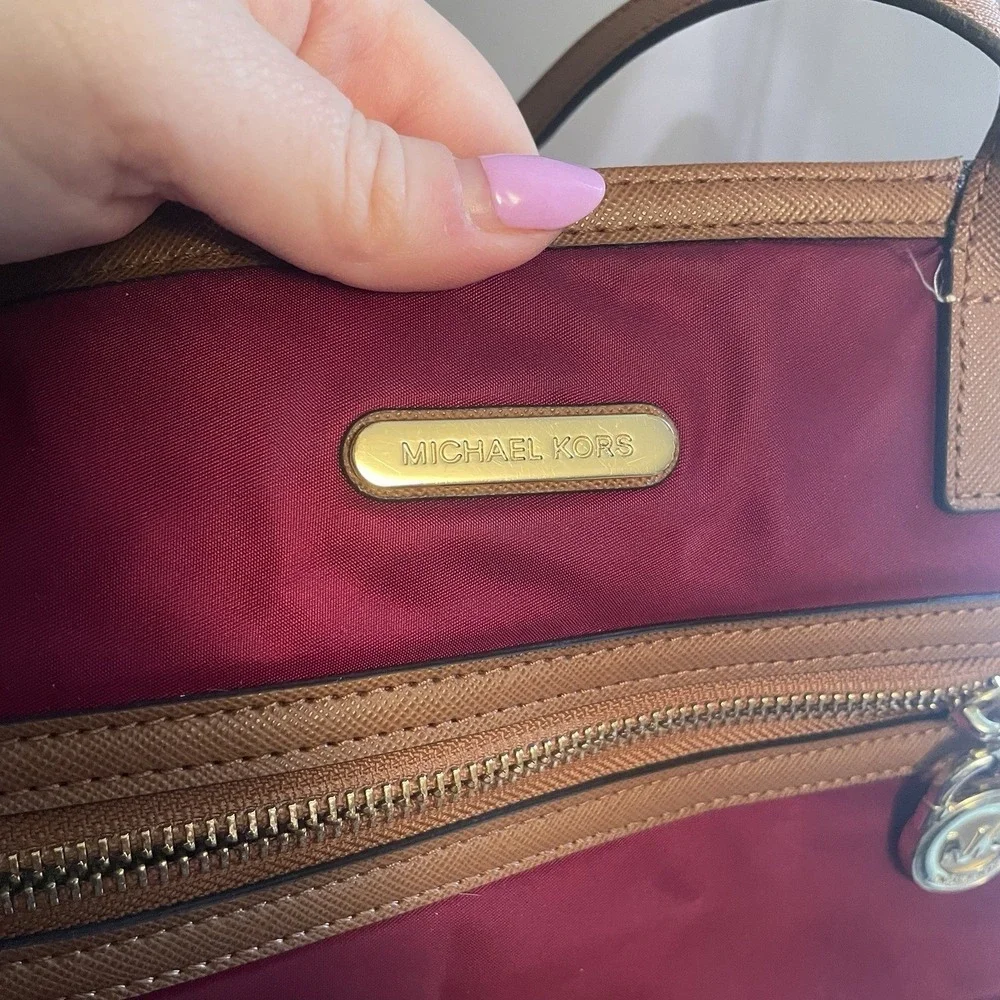 Michael Kors Kempton Nylon Satchel Tote Purse Shoulder Bag in Maroon & Brown - Picture 15 of 16